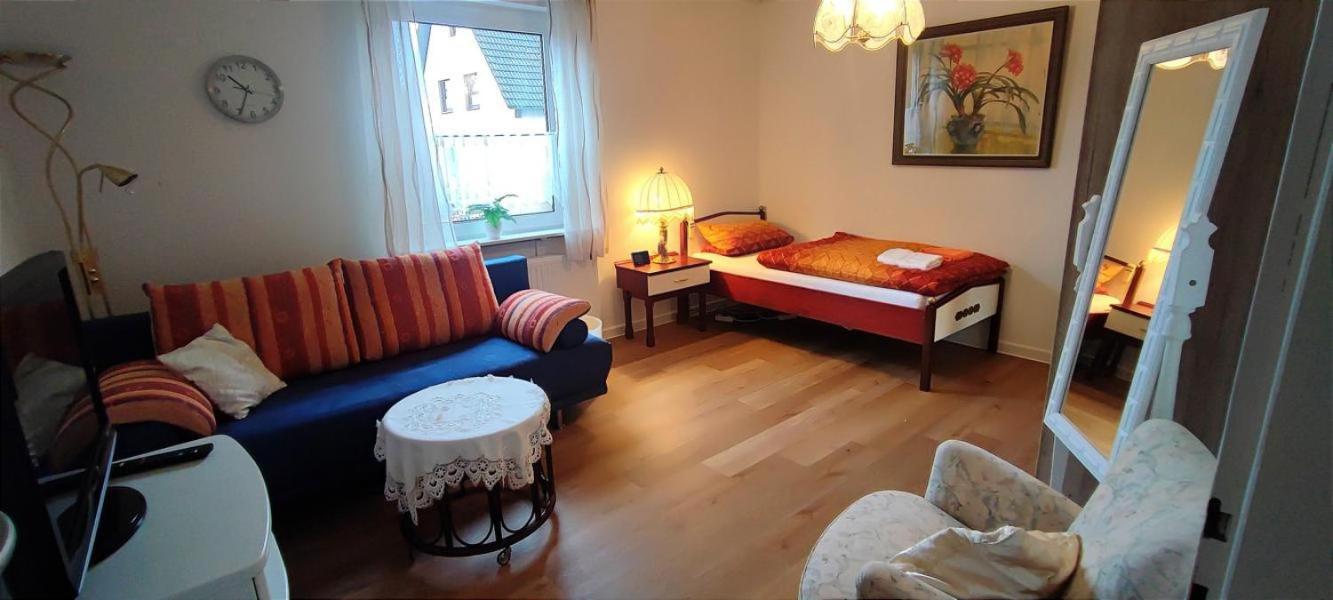 Haus Am Park Hotel Steinhagen  Buitenkant foto